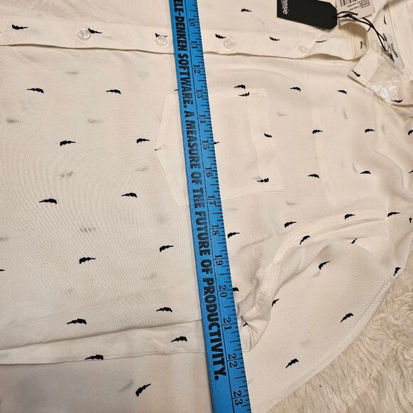 Kensie Women's White Black Ligting Print Buttons Up Shirt Size: L - Picture 4 of 10